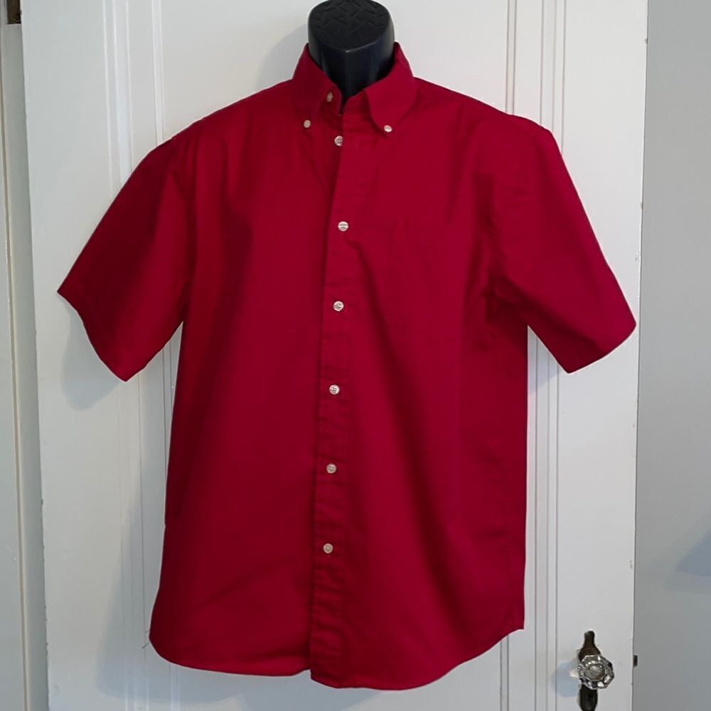 Consensus Sportswear red cotton short sleeved shirt‎